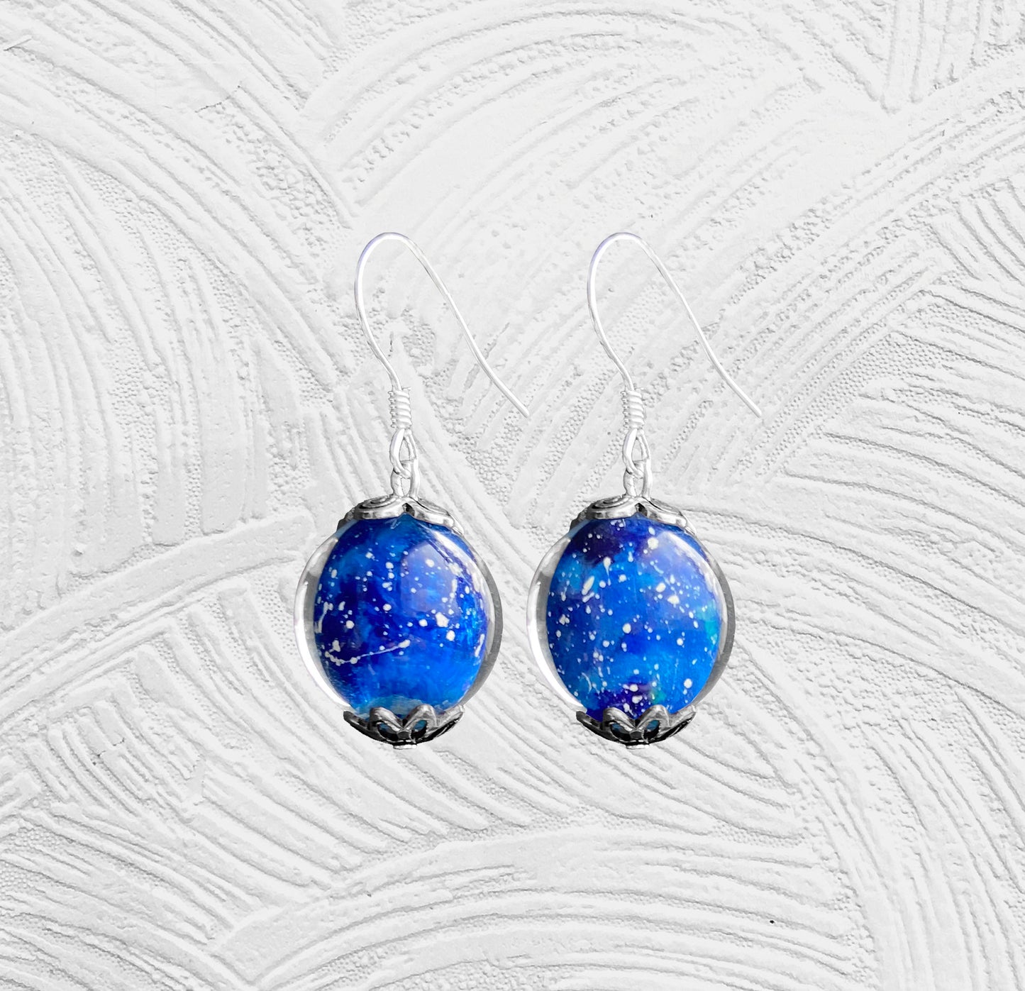 One-of-a-Kind | Mo-Q | Inner Painting Earrings | Starry Sky