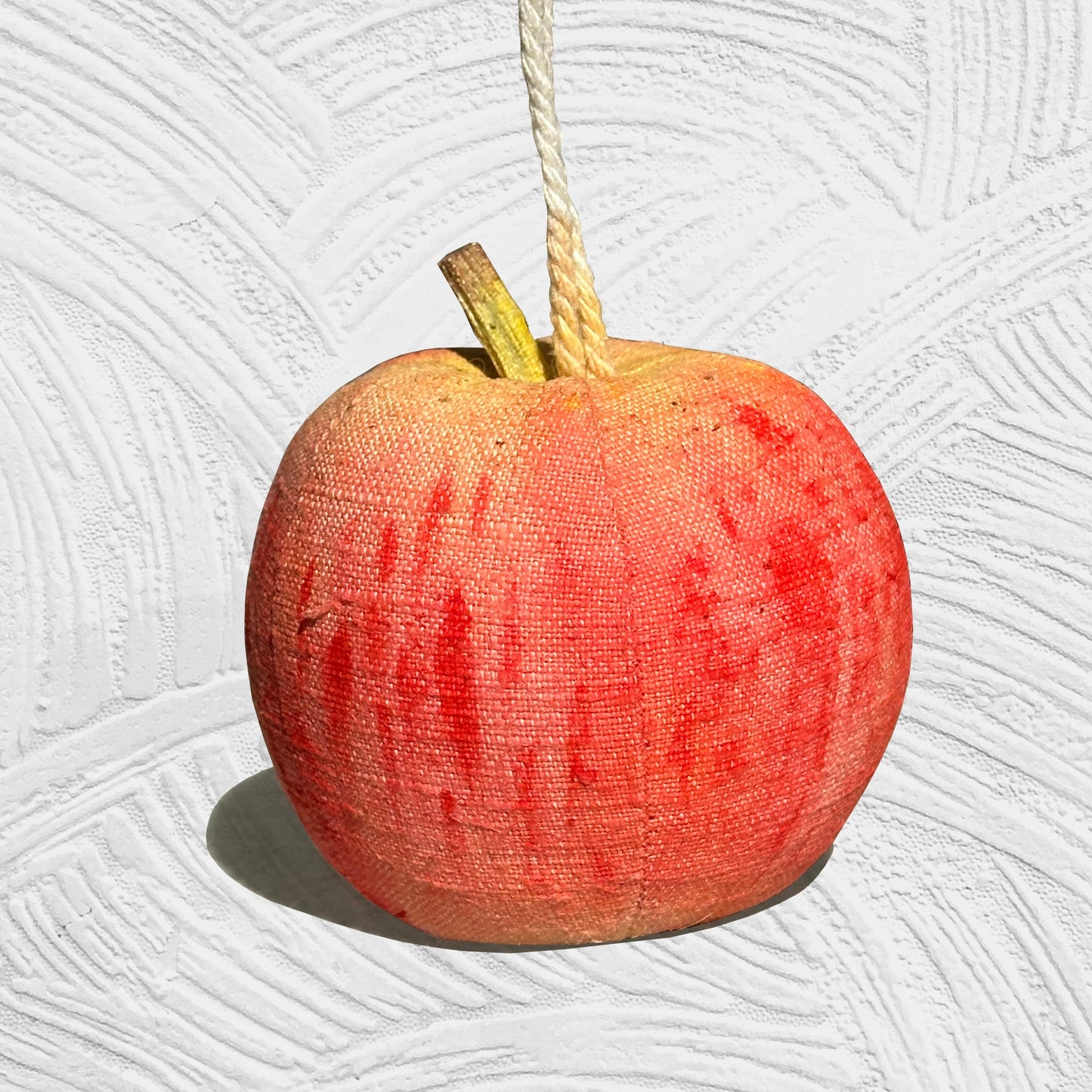 Banyue | Handmade Fabric Apple Ornament | Traditional Craftsmanship | Eco-friendly Gift | Sustainable Materials