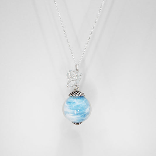 One-of-a-Kind | Mo-Q | Inner Painting Necklace | Sky Blue